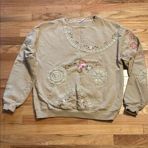 Free People Gram’s Attic oversized sweatshirt. XS, tan. Embroidery and crochet